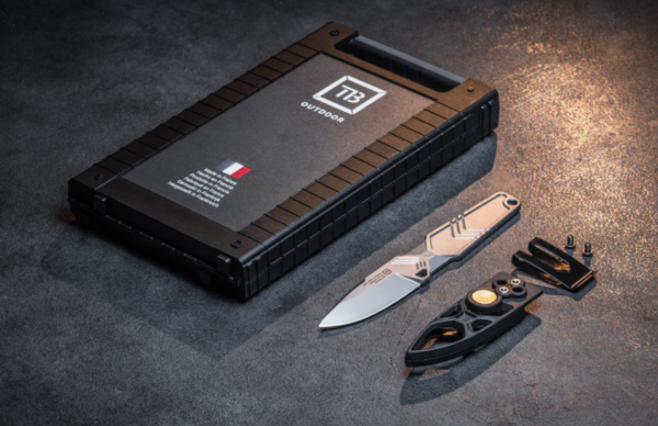 COUTEAU MONOBLOC IMPACT 127  INOX EN BOITE TECHNIQUE (TB Outdoor)