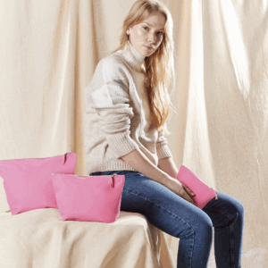 CANVAS TOILETRY BAG (IMBRETEX) By BagBase