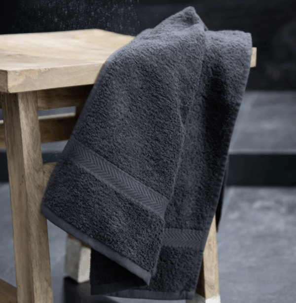 LUXURY BATH TOWEL 90x50cm (IMBRETEX) By TowelCity