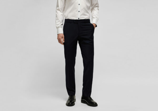 PANTALON HOMME COUPE MODERNE (HECHTER Paris)
