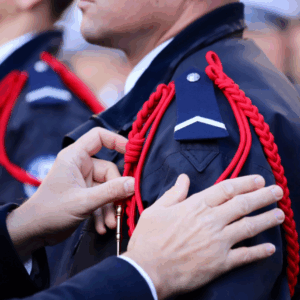 FOURRAGÈRE ROUGE À VOLANT LÉGION D’HONNEUR (GK Pro)